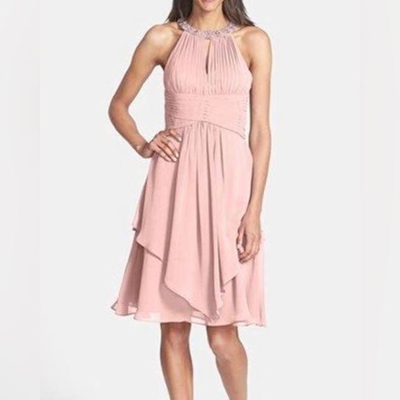 Eliza J Blush Embellished Neck Chiffon Fit and Flare Cocktail Dress Size 6 - Picture 1 of 6